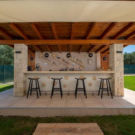 Mint Retreat Suites (Adults Only) Kalandra Exteriér fotografie