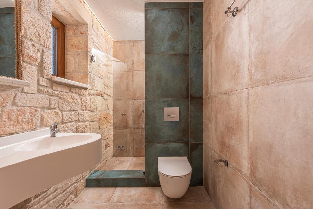 Mint Retreat Suites (Adults Only) Kalandra Exteriér fotografie