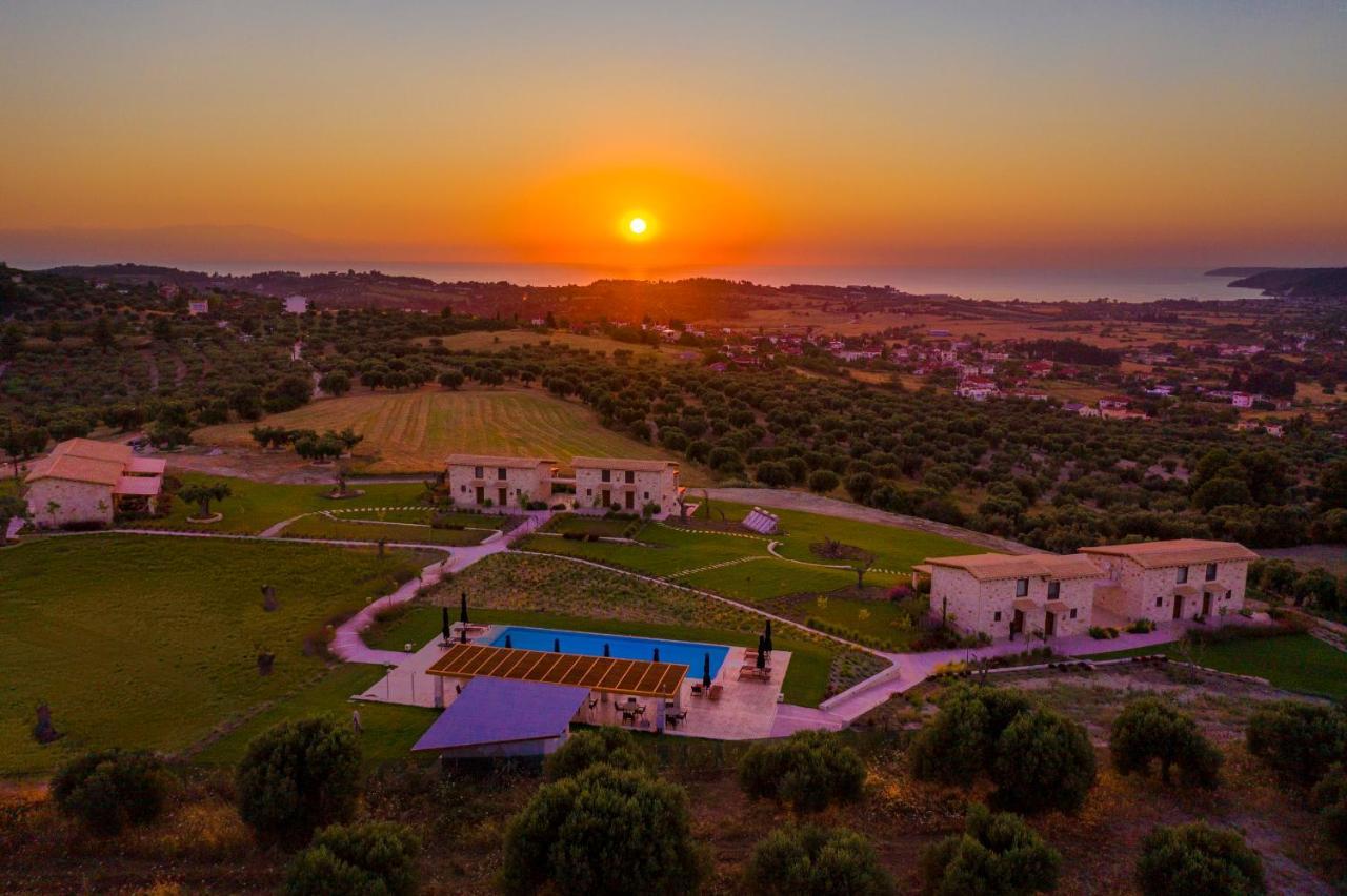 Mint Retreat Suites (Adults Only) Kalandra Exteriér fotografie