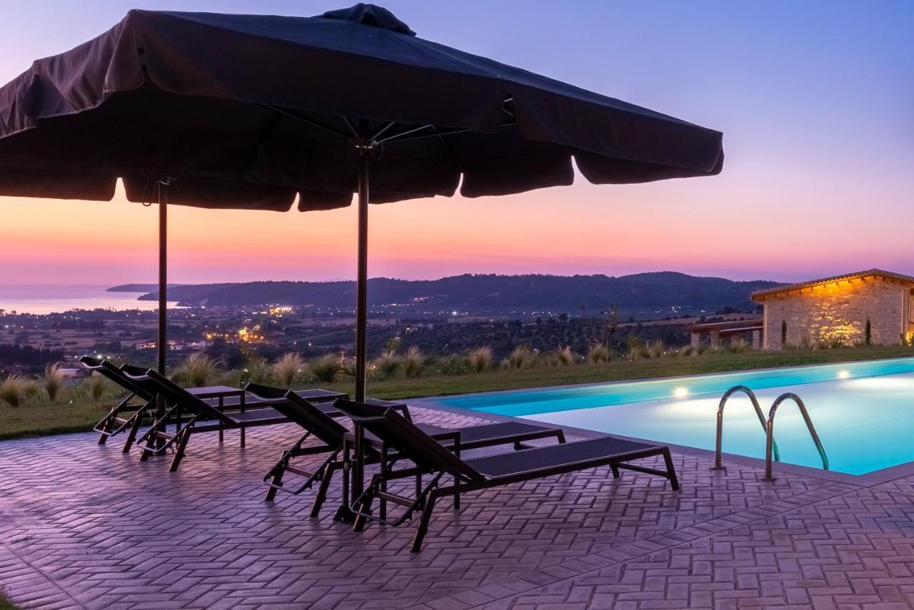 Mint Retreat Suites (Adults Only) Kalandra Exteriér fotografie