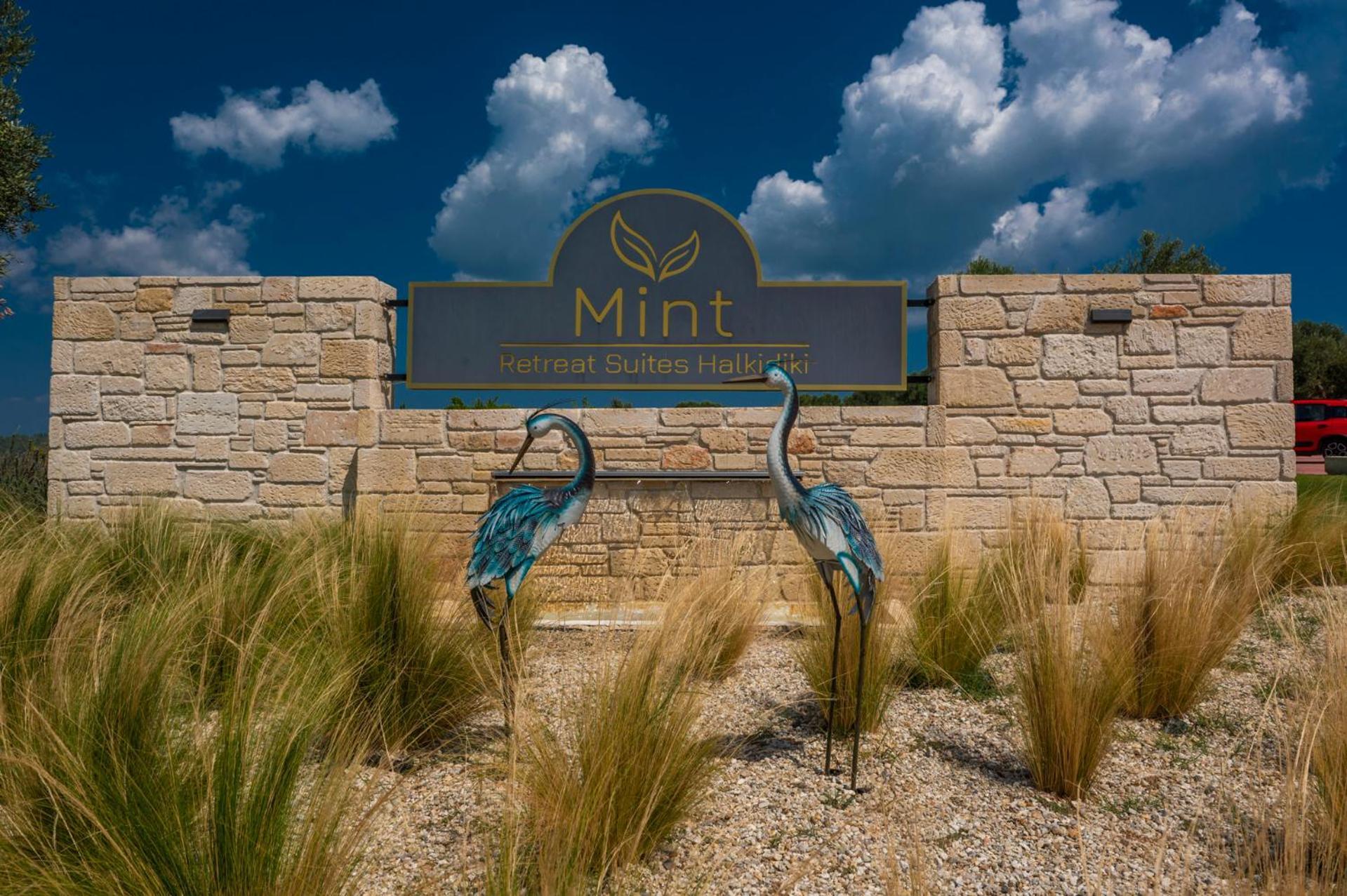 Mint Retreat Suites (Adults Only) Kalandra Exteriér fotografie