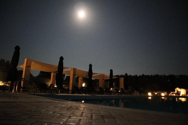 Mint Retreat Suites (Adults Only) Kalandra Exteriér fotografie